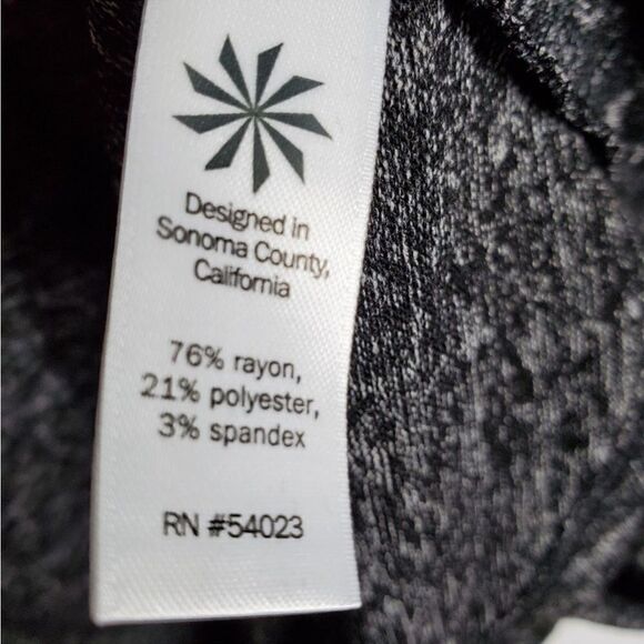 Athleta Solitude Dress, Black/ Gray Long Sleeve Ruched Waist 362808 size M - Picture 9 of 9